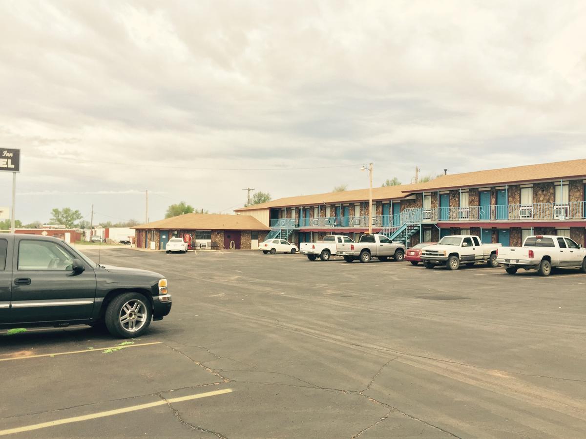 Country Inn Motel Waukomis Exterior photo